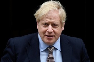 Thủ tướng Anh Boris Johnson tại Phố Downing ngày 4/3. Ảnh: Reuters.