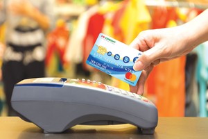 Đa số công ty tài chính nhất trí với lộ trình giảm cho vay tiền mặt.