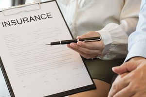 Cần sớm thống nhất cách tính tỷ lệ hủy hợp đồng bảo hiểm