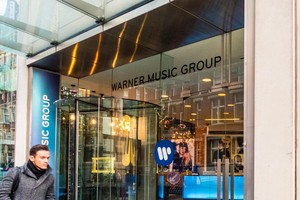 Một cửa hàng của Warner Music Group. (Nguồn: Shutterstock).