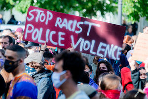 Biểu tình chống phân biệt chủng tộc tại Đức. (Ảnh: DPA).