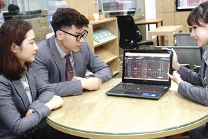 Thị trường chứng khoán sát hơn nền kinh tế thực