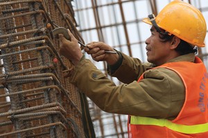 Xếp hạng Top 10 nhà thầu xây dựng chưa thuyết phục nhà đầu tư 