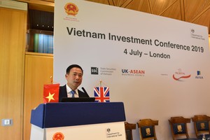 Ông Trần Văn Dũng, Chủ tịch Ủy ban Chứng khoán Nhà nước