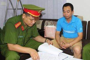 Bắt tạm giam cán bộ Ban Dân tộc tỉnh Nghệ An vì tham ô tài sản