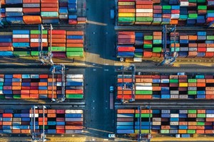 Bảo hiểm hàng không, hàng hải “nằm bến”