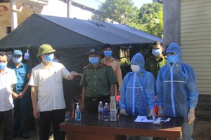 Lãnh đạo tỉnh Quảng Trị yêu cầu các lực lượng, địa phương phải giám sát chặt chẽ các trường hợp F1, F2.