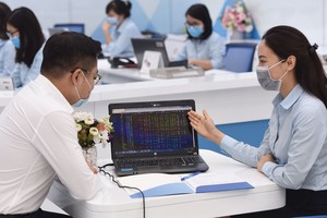 P/B về 1, cổ phiếu ngân hàng có hấp dẫn?