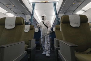 Các hãng hàng không mất hẳn cơ hội khai thác cao điểm du lịch hè 2020.