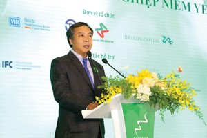 Ông Lê Trọng Minh, Tổng biên tập Báo Đầu tư, đồng Trưởng ban Tổ chức phát biểu tại Cuộc bình chọn Doanh nghiệp niêm yết 2019.