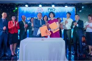 Bảo hiểm FWD hợp tác phân phối với bảo hiểm số Eroscare