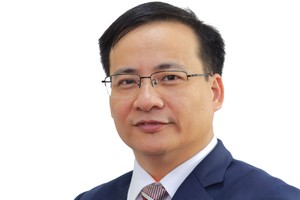 Doanh nhân Đinh Hữu Thạnh