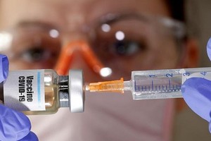 Mexico đã ký thỏa thuận mua tổng cộng 34,4 triệu liều vaccine do Pfizer và đối tác BioNTech phối hợp sản xuất. Ảnh: KT.