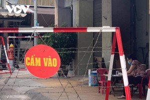 BN1451 có lịch trình di chuyển phức tạp, đến nhiều nơi đông người