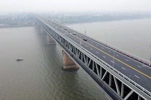 Đầu tư công được xem là một động lực quan trọng cho tăng trưởng kinh tế. Ảnh: Dũng Minh.