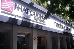 Một cửa hàng của Công ty Nhật Cường thời điểm bị cơ quan chức năng kiểm tra.