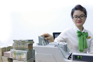 Tỷ giá biến động ảnh hưởng nhiều nhất đến các doanh nghiệp có dư nợ vay ngoại tệ và doanh nghiệp xuất khẩu.