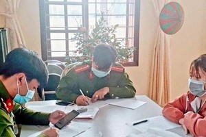 Nguyễn Thị H. tại cơ quan công an.