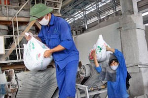 Công ty cổ phần Supe Phốt phát và Hóa chất Lâm Thao (LAS): Gập ghềnh đường trở lại vinh quang