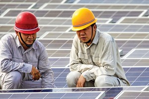 Sự phát triển ồ ạt điện mặt trời mang lại thêm một bài học về quy hoạch tổng thể. Ảnh: Dũng Minh.