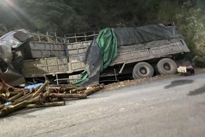 Hiện trường vụ tai nạn (Nguồn: Facebook).