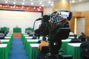 Hình thức họp đại hội cổ đông trực tuyến đang được nhiều doanh nghiệp hướng tới áp dụng.