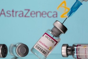 Vaccine AstraZeneca. Ảnh: Thepenisularqatar.