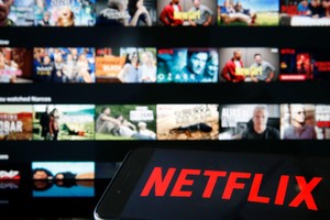 Netflix là người được hưởng lợi nhiều nhất kể từ khi Disney kích hoạt cuộc chiến streaming