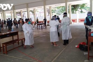 Lập thêm một số điểm xét nghiệm sẵn sàng đáp ứng nhu cầu xét nghiệm số lượng lớn.