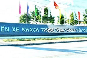 Đến nay, tại thành phố Cần Thơ đã tạm ngưng hoạt động vận chuyển hành khách đến 43 tỉnh, thành trong cả nước để phòng, chống Covid 19.