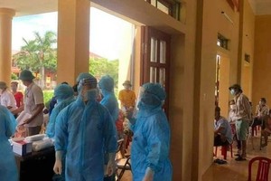 Ngành y tế Hải Phòng lên kịch bản thực hiện test nhanh SARS-CoV-2 tại các chốt kiểm soát ở cửa ngõ thành phố.