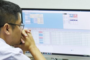 Nhiều cổ phiếu vẫn có rủi ro giảm giá, nhất là khi thanh khoản chưa tăng trở lại.