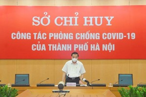 Chủ tịch UBND thành phố Hà Nội phát biểu chỉ đạo tại cuộc họp trực tuyến chiều 2/8.