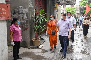 Thường trực Thành ủy Hà Nội yêu cầu kích hoạt 100% các khu cách ly tập trung