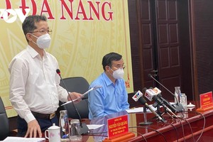 Ông Nguyễn Văn Quảng, Bí thư Thành ủy Đà Nẵng phát biểu tại cuộc họp giao ban Ban Chỉ đạo Phòng chống dịch Covid-19 thành phố.