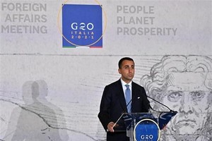 Ngoại trưởng Italy Luigi di Maio tại cuộc họp báo ở Matera (Italy), ngày 29/6/2021. (Ảnh: THX/TTXVN).