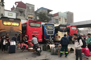 Xe kinh doanh vận tải hành khách đã được giảm phí sử dụng đường bộ và Bộ GTVT kiến nghị kéo dài thêm thời gian do dịch COVID-19.