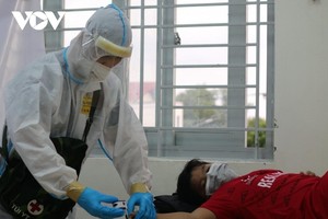 Sở Y tế TP.HCM đề nghị 6 quận huyện chấn chỉnh việc bắt F0 đi cách ly tập trung