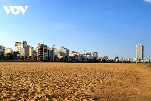 Bãi biển tại thành phố Quy Nhơn.