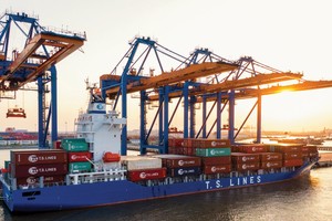 Kinh tế đang phục hồi, xuất khẩu và cầu tiêu dùng trong nước tăng trưởng, đầu tư công “chạy nước rút”...