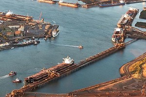 Đột biến đền bù bảo hiểm hàng hải và thiên tai