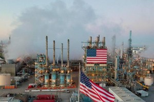 Sản lượng dầu của Mỹ được dự báo đạt mức 11,85 triệu thùng mỗi ngày trong năm 2022. Ảnh: AFP.