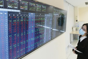 Vốn hóa thị trường chứng khoán Việt Nam năm 2021 đạt hơn 7,5 triệu tỷ đồng, tăng trên 45% so với cuối năm 2020.