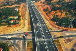 Hé dần phương án thu hồi vốn tuyến cao tốc Bắc - Nam