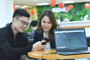 Lướt sóng cổ phiếu chuyển sàn đã trở thành gu của nhiều nhà đầu tư.