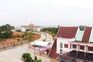 Cửa khẩu quốc tế Nam Giang.