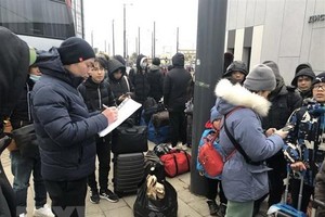 Người Việt ở Ukraine được sơ tán sang các nước lân cận. (Nguồn: TTXVN phát).