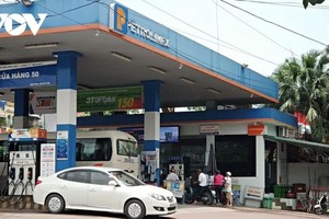 Giá bán xăng và dầu diezel tiếp tục tăng từ chiều 4/5.