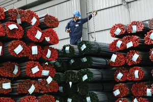 Xung đột giữa Nga và Ukraine dẫn đến chi phí nguyên liệu sản xuất thép tăng cao