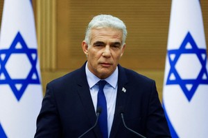Ngoại trưởng Yair Lapid giữ chức Thủ tướng Israel. Ảnh: Reuters.
